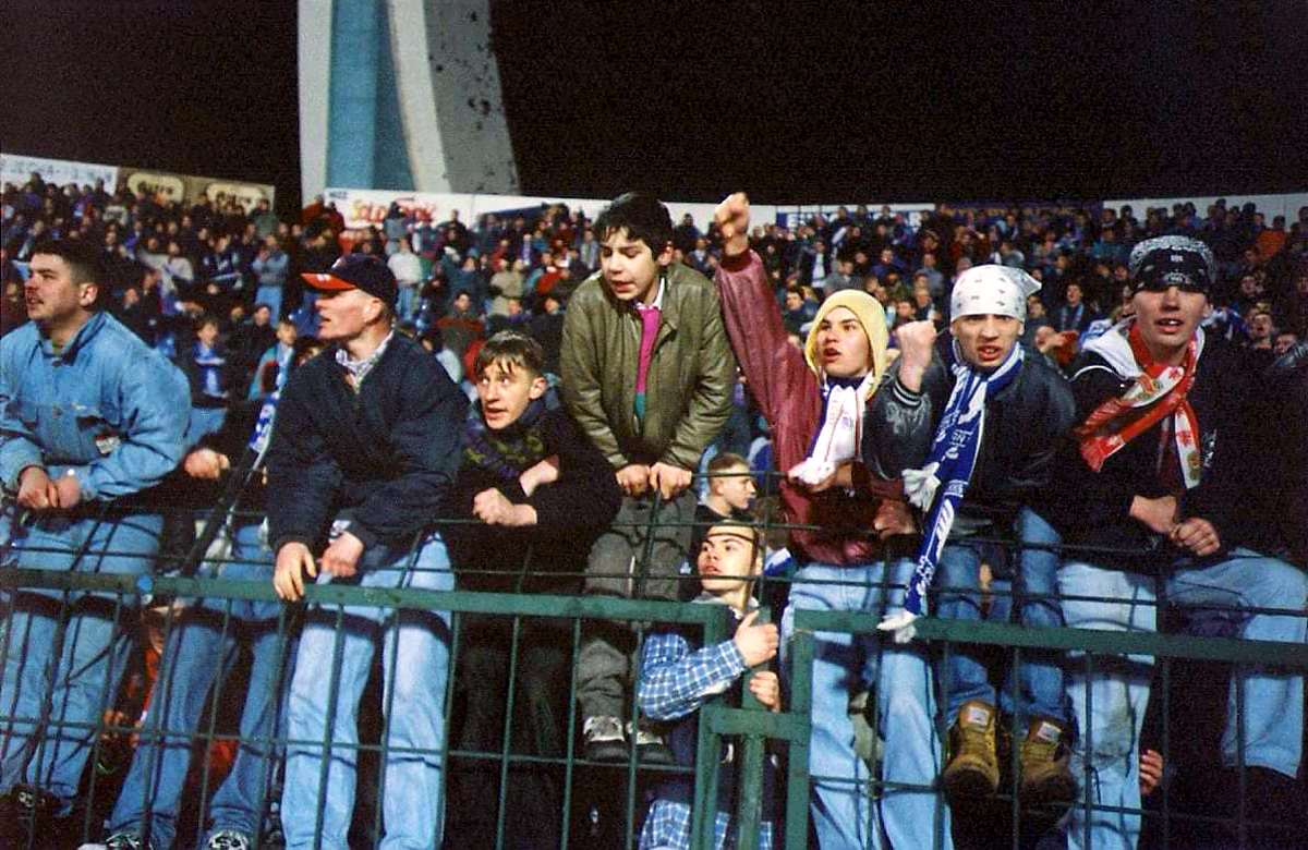 gra_gitara's tweet image. 1995.03.18 Lech Poznań - Górnik Zabrze