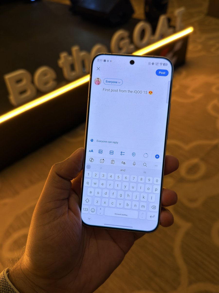 stufflistings's tweet image. Q9. What type of display is used in the iQOO 15?

A. Samsung 2K M14 LEAD OLED
B. Samsung 1K M14 LEAD OLED

#winiQOO15 #BeTheGOAT #iQOO15