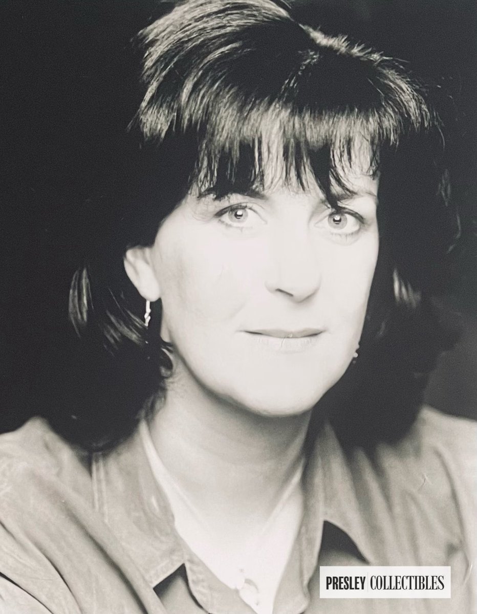PresleyCollect's tweet image. Rare early gem: 8x10 B&amp;amp;W portrait hand-signed by Marion O’Dwyer Jan 1998 – pre-Clinic, pre-Love/Hate glory! Pure Irish acting royalty.
presleycollectibles.com/marion-odwyer-…
#MarionODwyer #LoveHate #IrishDrama