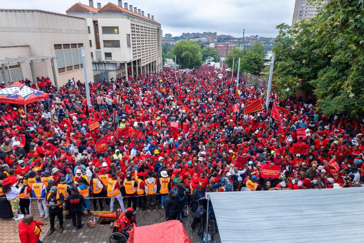 shaun_dlanjwa's tweet image. 1st warning shot. The revolution is coming very soon in Southern Africa. Enough Is Enough. No more talk, its time for Action