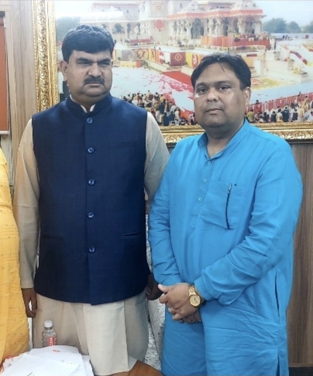 NavenduSingh15's tweet image. भाजपा उत्तर प्रदेश के माननीय महामंत्री (संगठन) श्री धर्मपाल सिंह जी को जन्मदिन की हार्दिक बधाई एवं शुभकामनाएँ। Dharampal Singh 
ईश्वर से प्रार्थना है कि आपको उत्तम स्वास्थ्य, दीर्घायु और निरंतर ऊर्जा प्रदान करें।
#Dharmpalsingh #birthday #janmdin #bjp4up