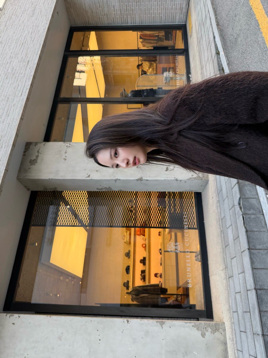 251201 #보나 #김지연 인스타그램