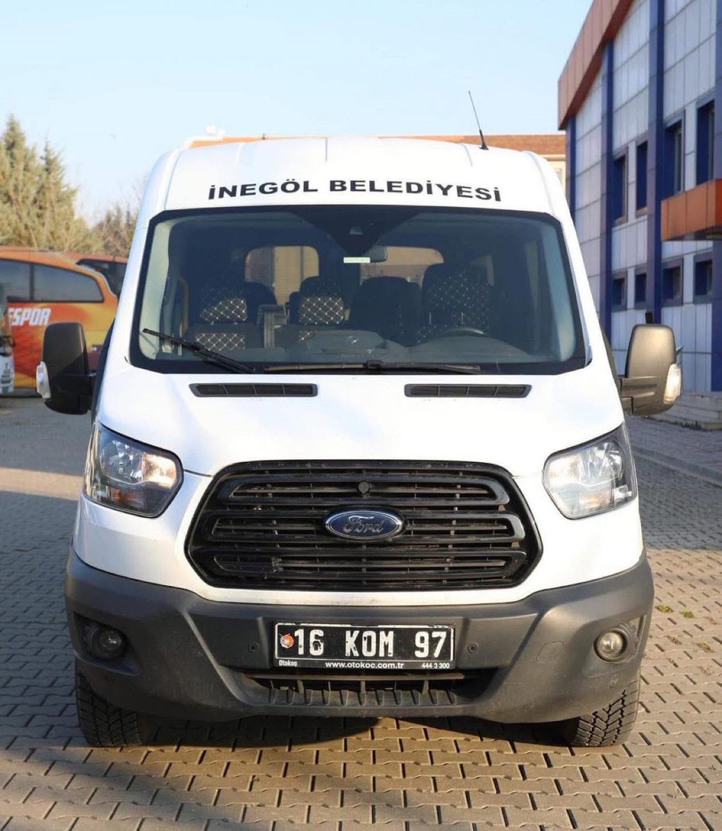 📌Hatırlatmakta fayda var. 
Kronik hastalığı olan ve sürekli tedavi için Bursa'daki hastanelere giden vatandaşlarımızı hafta içi her gün ücretsiz ulaştırıyoruz. ✅
Bir gün öncesinden 📞 1️⃣5️⃣3️⃣'ü aramanız yeterli. 🤝🏻
#İnegölSeninŞehrin