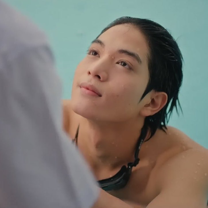 aestonz's tweet image. damn his eyes are full of love 

#Chokunz_jkz #17thSpringSeries