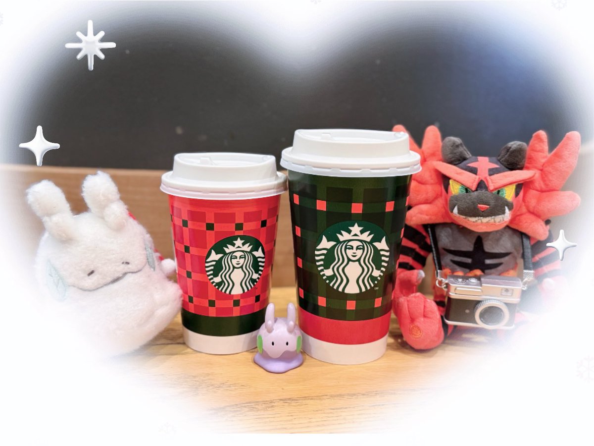 2C0r_1209's tweet image. 年末前ラストのコミュニティデイおつかれさまでした☕🫖𓈒𓏸
色違い背景ゲットできて良い締めくくりになりました🪽キラのツツケラ光りすぎて眩しい…！
雪だるまヌメラちゃん達とおつかれさま会も⛄️🎄❅⋆⁺
#ポケモンGO #PokémonGO