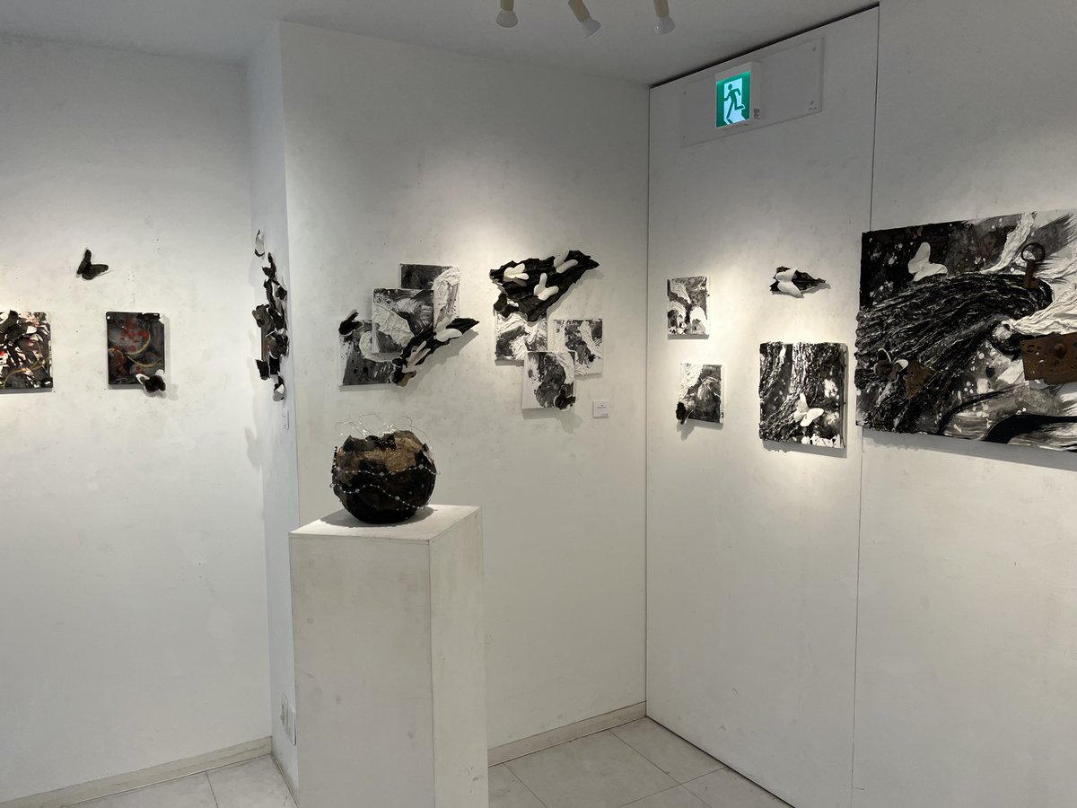 art_point_'s tweet photo. GALLERY ART POINT.bisでは“大口 かつみ　2025”展を開催しております。

2025.12.1.Mon-12.6.Sat
12:30-19:30*
*12.6.Sat until 17:00

#大口かつみ
#galleryartpoint #ギャラリーアートポイント #個展 #コンテンポラリーアート #現代美術 https://t.co/GGHtfEcYOR