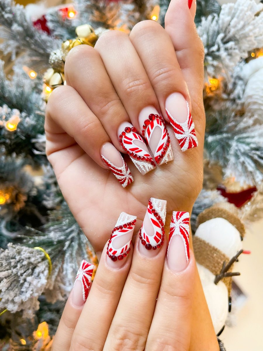 double00nail's tweet image. Soft Gel or Dipping Powder for a busy December? Both stay shiny through every event of the month ✨

Booking now: doubleoonailspa.com

#DippingPowder #SoftGel #coronanailsalon