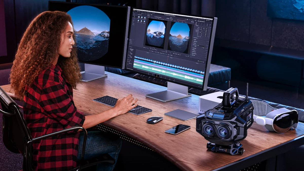 RedSharkNews's tweet image. DaVinci Resolve 20.3 adds 32K editing on Apple M5 Macs — finally landing in the free version too.
A solid point-update with improved metadata handling, named timeline backups, and Fusion rendering upgrades. buff.ly/PJNLG8B 
#DaVinciResolve #PostProduction