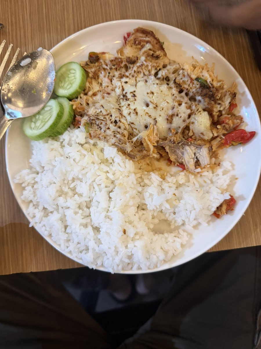 aurevoirebien's tweet photo. gw cinta ayam masugi geprek panggang mozarella level 10 https://t.co/PgjObXv5z2