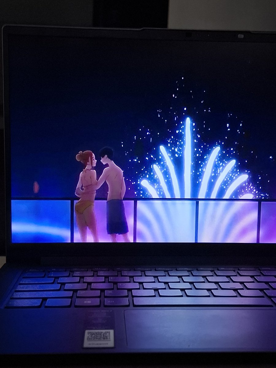 noteswithami24's tweet image. Happy December 1st, everyone! I watched Ride Your Wave to start the month, and I really tried hard not to bawl my eyes out next to my parents sksksksks.🤟🏻🤟🏻