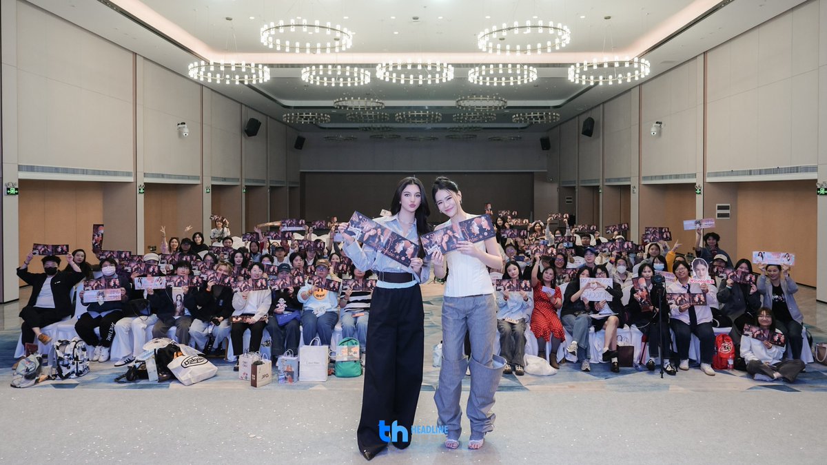 Thank you to all the fans for creating such beautiful moments together 💖

Your smiles and positive energy made this day truly special. Thank you for always being by my side 🤍✨

#ShellybendaPundao发发
#ShellybendaPundao1stFansignInGuangzhou
#Shellybenda
#Pundao发发
