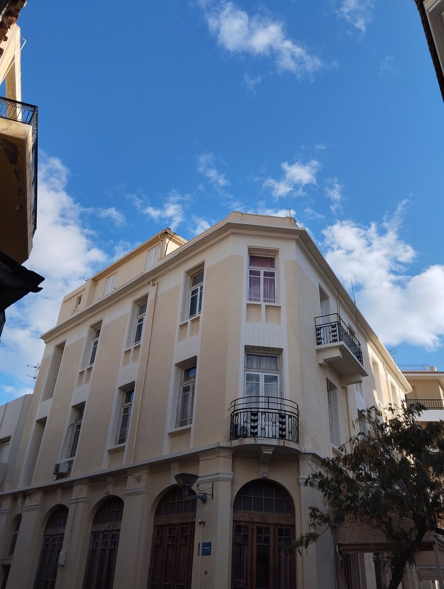 katerin87813001's tweet image. #AlphabetChallenge #WeekWForWindows this Monday morning