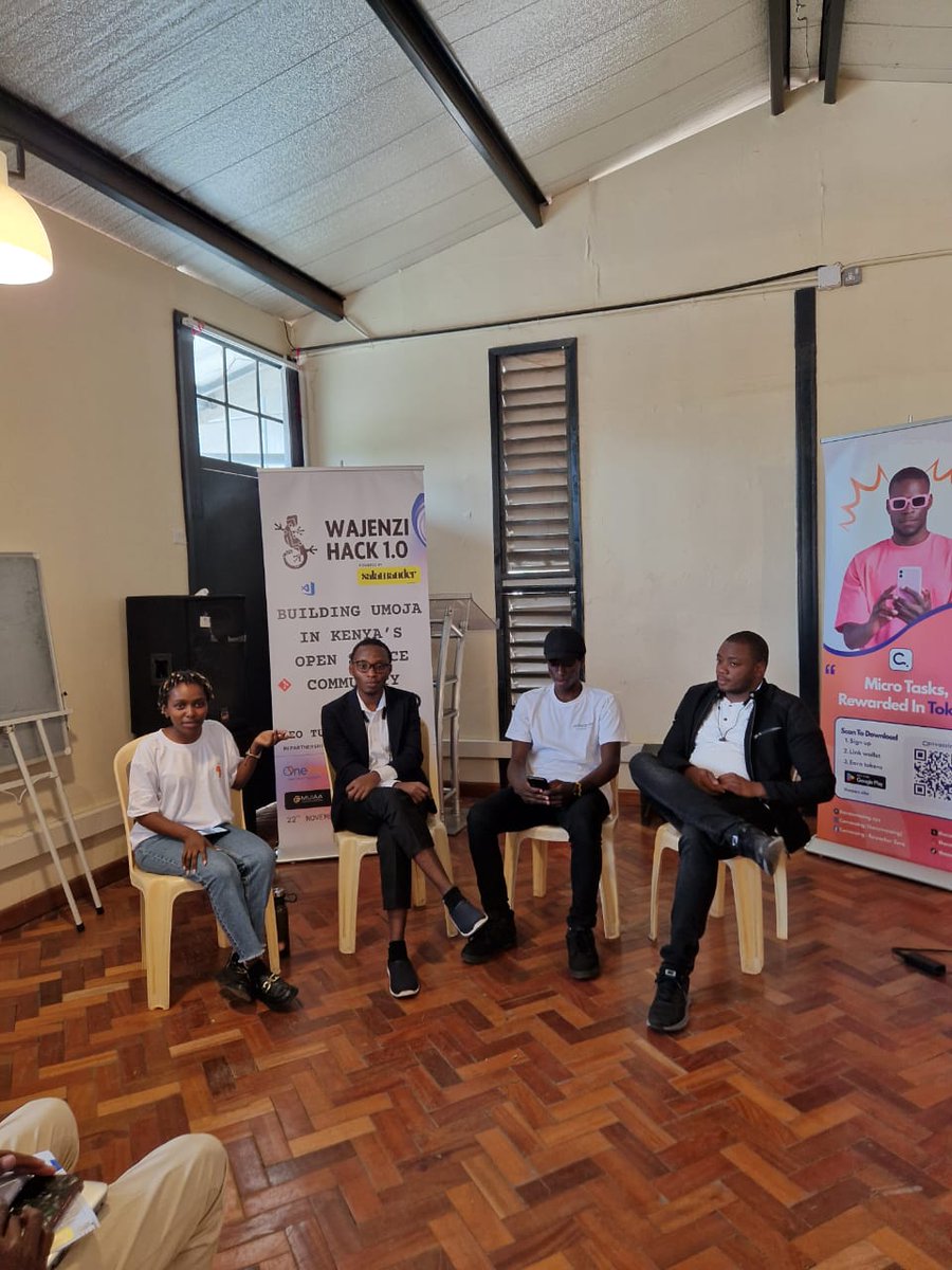 Salamander_hub's tweet photo. Wajenzi Hack 1.0 was a success🔥
One of the challenges of open source in Kenya, @codewitheugenee shared is lack of awareness.

We are excited about what we sparked in the community as we keep on using @github
#opensource
#techcommunity 
#github https://t.co/fAk9RBQa6s