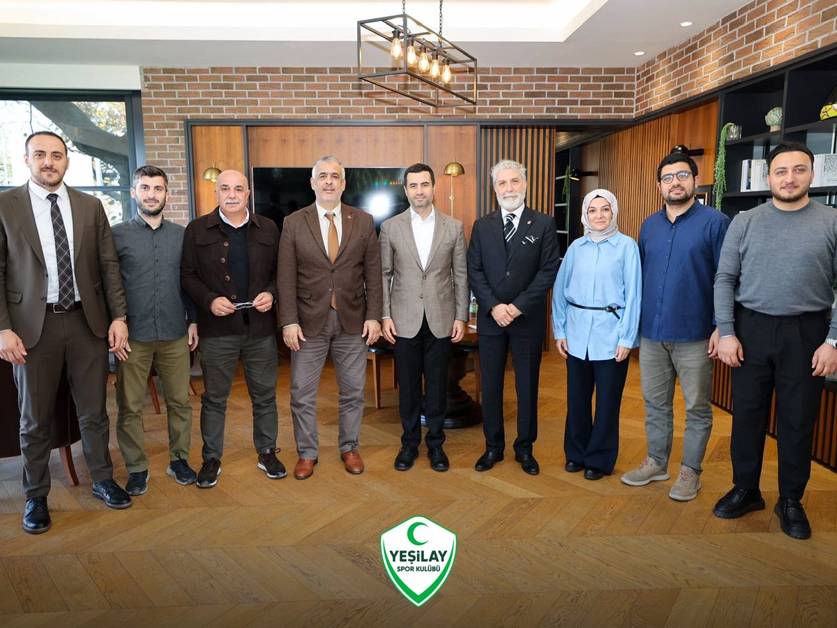Marmara Üniversitesi Spor Bilimleri Fakültesi Dekanı Prof. Dr. Mehmet Yorulmazlar, Spor Yöneticiliği Bölüm Başkanı Prof. Dr. Çetin Yaman, Gelişim Üniversitesi Spor Bilimleri Fakültesi Kurucu Dekanı Prof. Dr. Kubilay Çimen ve FSMVÜ Spor Şube Müdürü Zafer Şahinoğlu’na kulübümüze