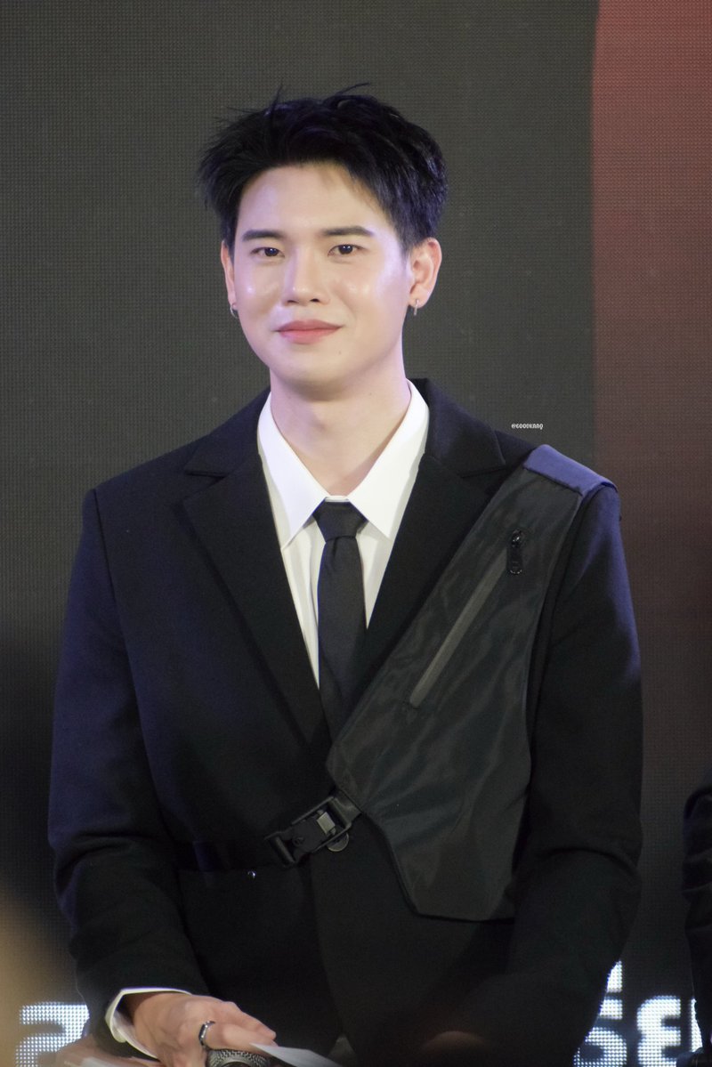 goodkaaQ's tweet image. 𝟯𝟬:𝟭𝟭:𝟲𝟴

                       หน้าตอนเห็นคำถาม?
              
                          @yinyin_anw 

#yinyin_anw 
#PraewMeetAndReadxที่รักสารวัตรเธียร์
PoliceInLove Praew SiamParagon