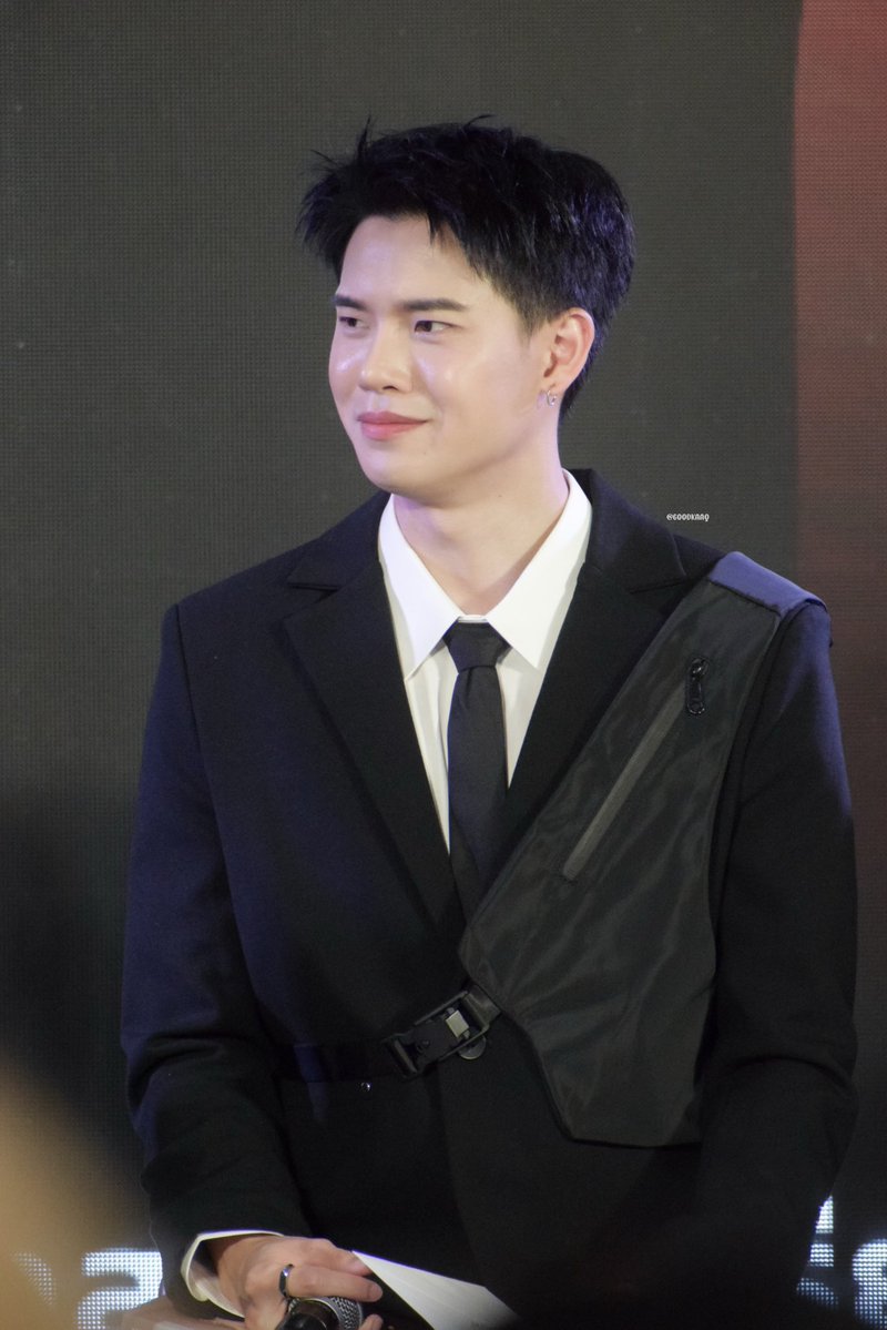 goodkaaQ's tweet image. 𝟯𝟬:𝟭𝟭:𝟲𝟴

                       หน้าตอนเห็นคำถาม?
              
                          @yinyin_anw 

#yinyin_anw 
#PraewMeetAndReadxที่รักสารวัตรเธียร์
PoliceInLove Praew SiamParagon