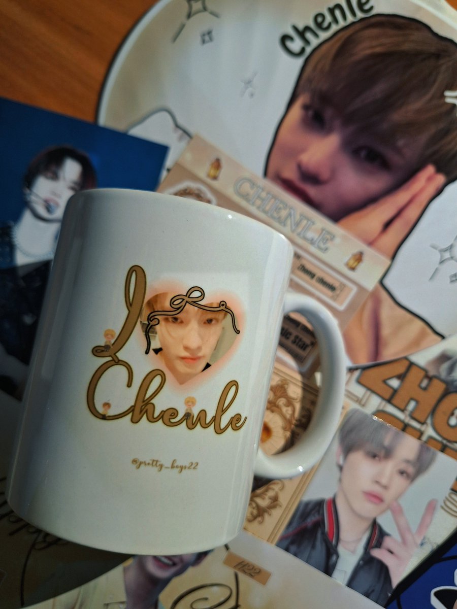 Ms. Zhong tweet media