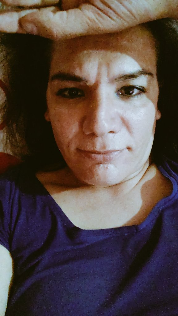 sedva1523's tweet photo. “Yağmurda sokaklar sakin… belki de en doğru zaman şimdi #gebzetravesti #cayirovatravesti #kurtkoytravesti #izmittravesti 0541 825 00 84 https://t.co/iD8chbURLk