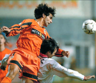 Día de RAYO.

A las armas de estreno de lunes, semana y mes ⚡️💜

Cuidado con la resolución de sus pantallas… too much quality en un Aimar vs Bolic #RayoValencia #ADRV #rayovallecano #Vallekas