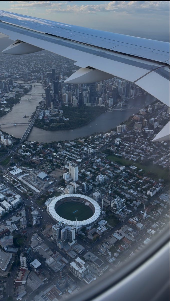 EdDevils's tweet image. Hello Brisbane, hello Gabba