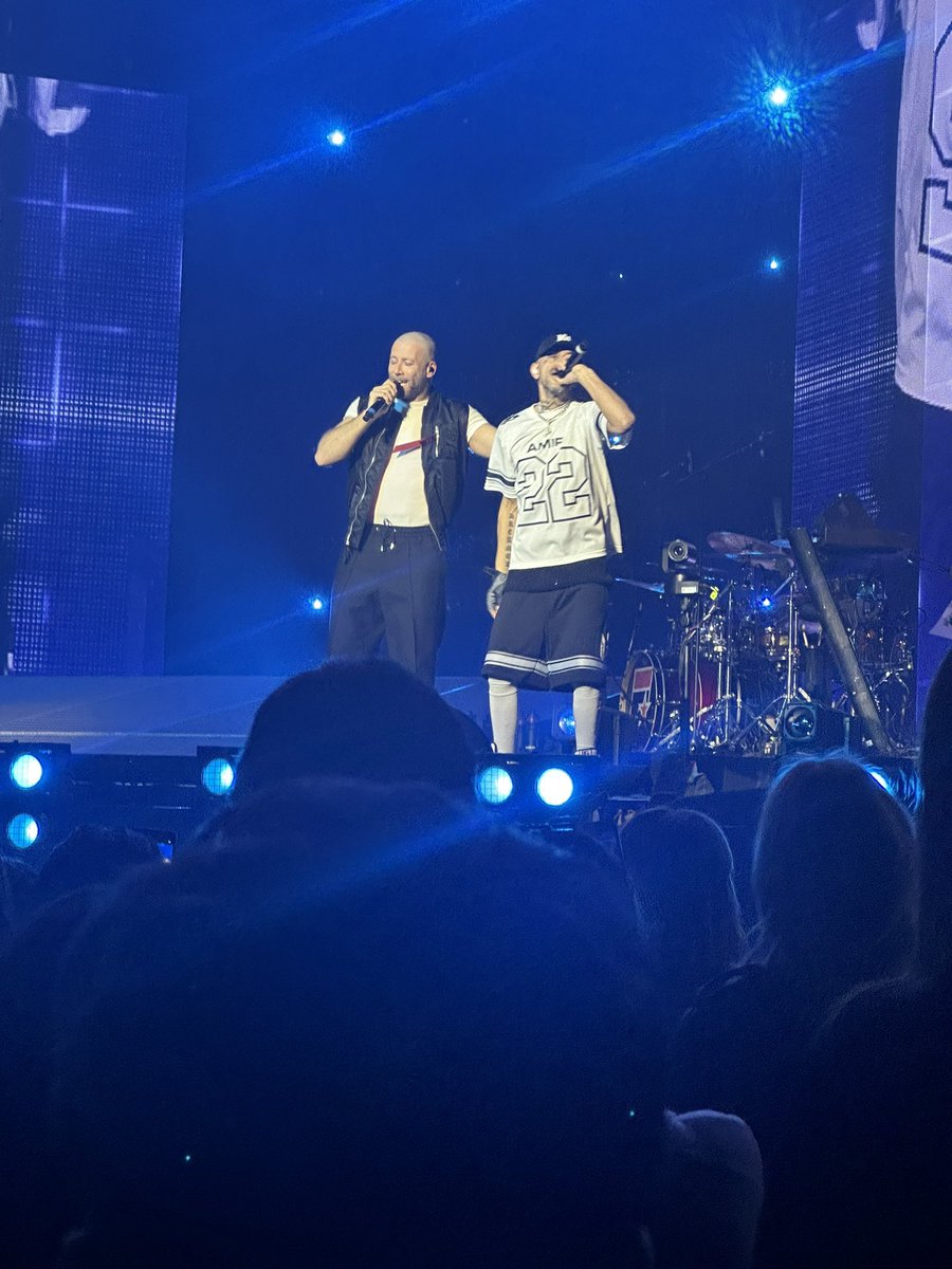 Emma Mills tweet media