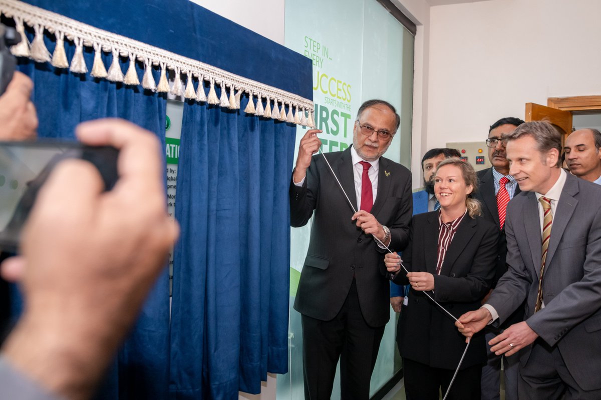 UNODCPakistan's tweet image. 🇵🇰’s youth have ideas worth building. National incubation centres are here to help you turn them into real solutions that strengthen your community &amp;amp; the economy. If you’re ready to create &amp;amp; lead, step in. Your journey starts now. @DKinPK 
@UONoffical 
#SPREE