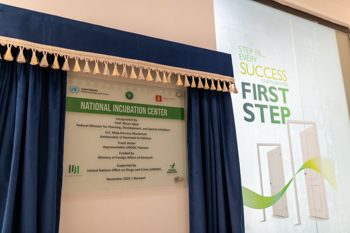 UNODCPakistan's tweet image. 🇵🇰’s youth have ideas worth building. National incubation centres are here to help you turn them into real solutions that strengthen your community &amp;amp; the economy. If you’re ready to create &amp;amp; lead, step in. Your journey starts now. @DKinPK 
@UONoffical 
#SPREE