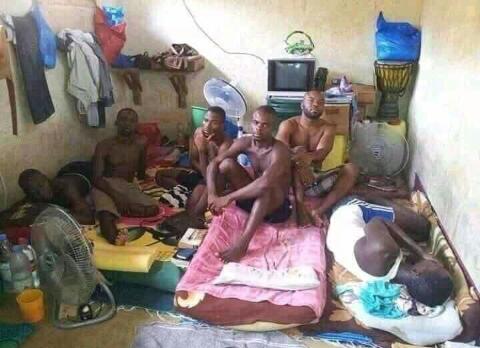 I don't date broke women 🤗
Them 👇