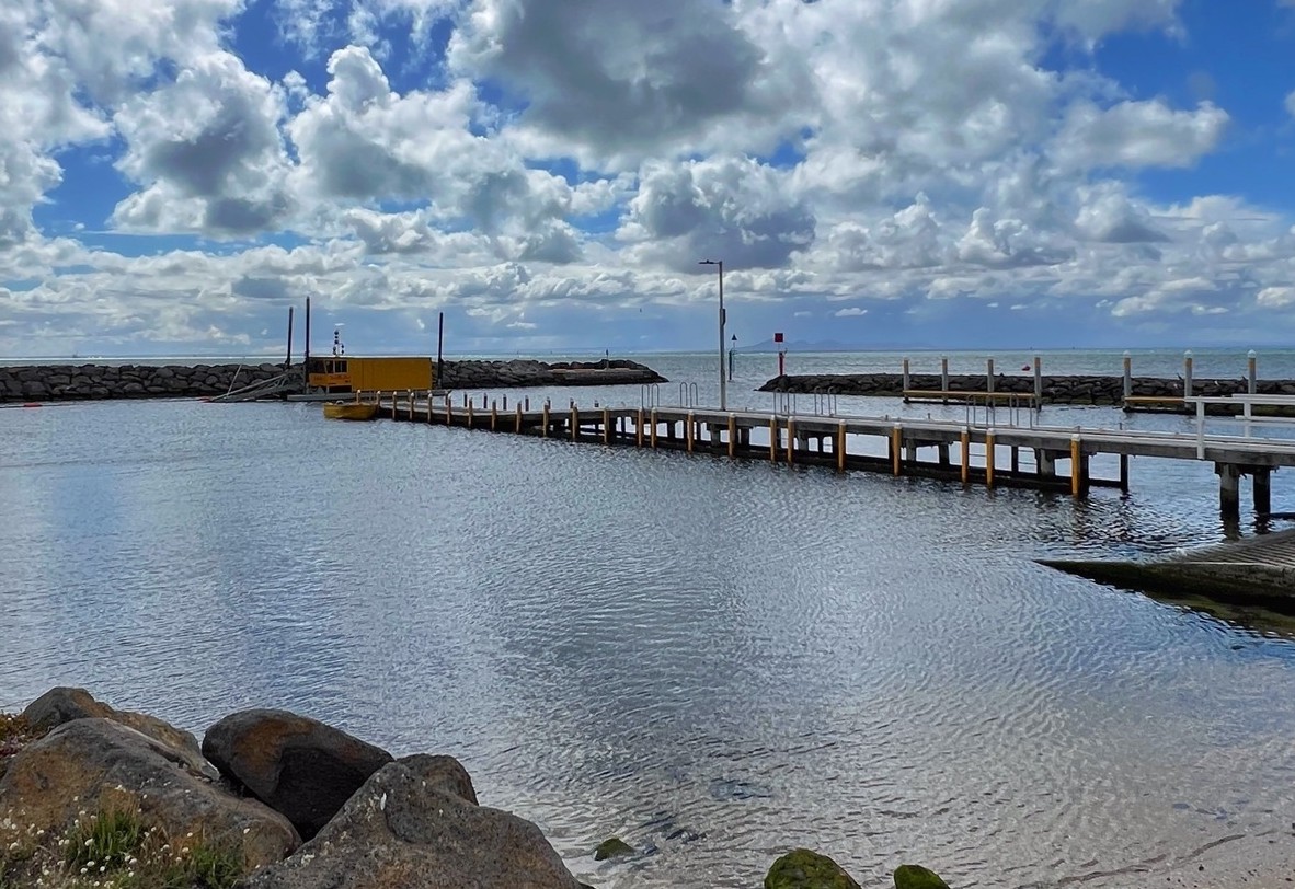 Point Richards #dredging begins

dredgingtoday.com/2025/12/01/poi…