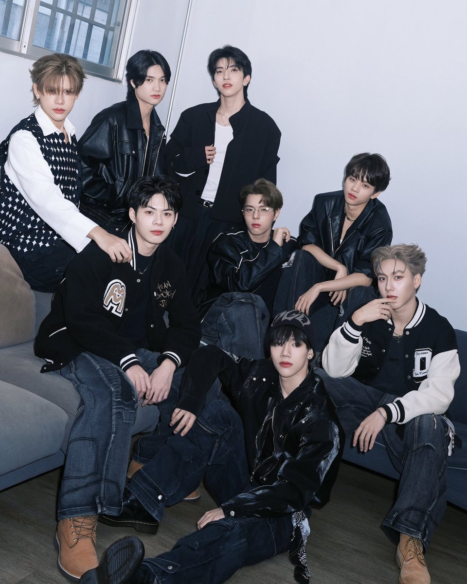 LE7EL_Official's tweet image. ⋆۫♱͙͙ LE7EL ♱͙͙ ⋆

#LE7EL 
#Praewmag 
#PraewXSiamParagon #SiamParagon20thAnniversary 
#SiamParagon20thAnniversaryXLE7EL