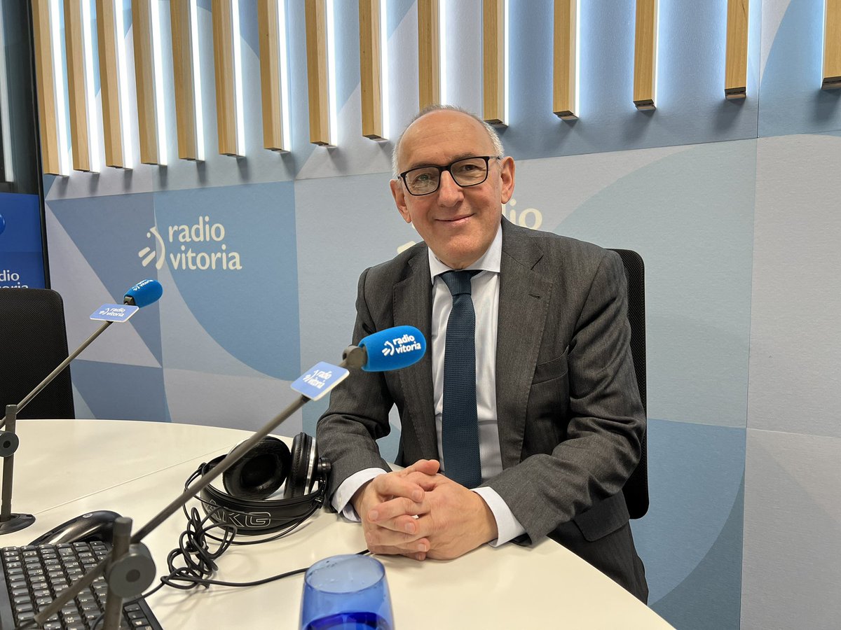 👉 Comenzamos la entrevista con Ramiro González, diputado general de Álava

📻 104.1 fm y en <a href="/GUAUgureaudioa/">GUAU gure audioa</a>