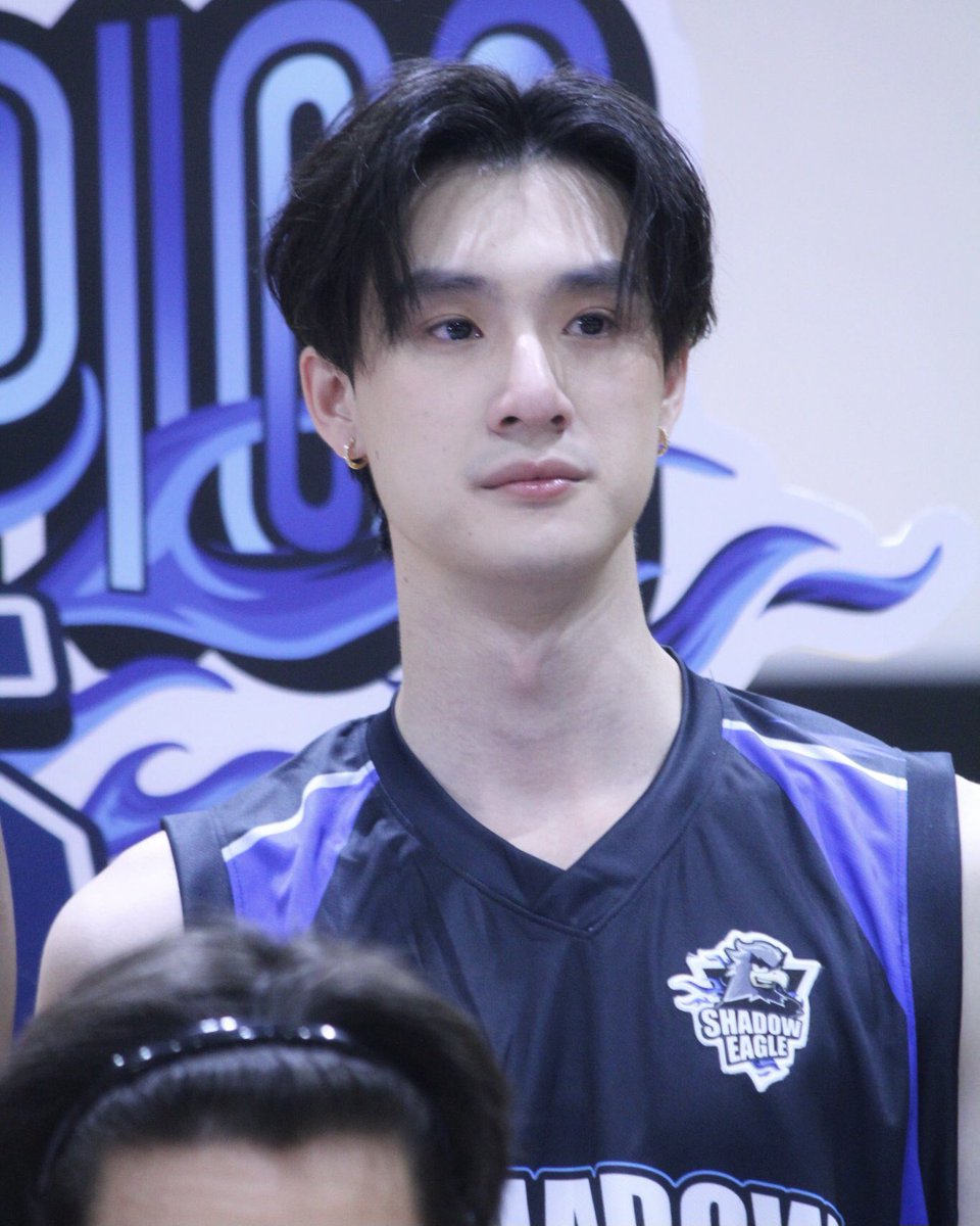 teevithe's tweet image. it looks similar 🐰🐰🐰