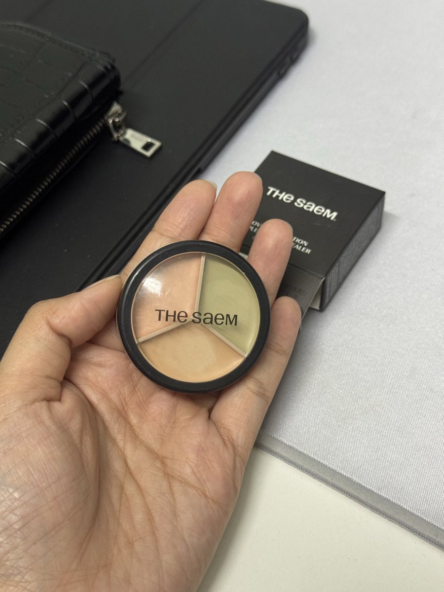 ppboobix's tweet photo. ส่งต่อ the saem คอเรคเตอร์3หลุม 01 
ลองใช้ครั้งเดียวค่ะ  170 รวมส่ง
ขอดูเพิ่มเติมได้ค้าบบ❤️
#ส่งต่อ #ส่งต่อสกินแคร์ #ส่งต่อคสอ #ส่งต่อคสอมือ2 #คสอมือสอง #ส่งต่อเครื่องสำอาง #เครื่องสำอางมือสอง  #ส่งต่อสกินแคร์มือสอง #คอลซีลเลอร์ https://t.co/t2wGJbJpGe