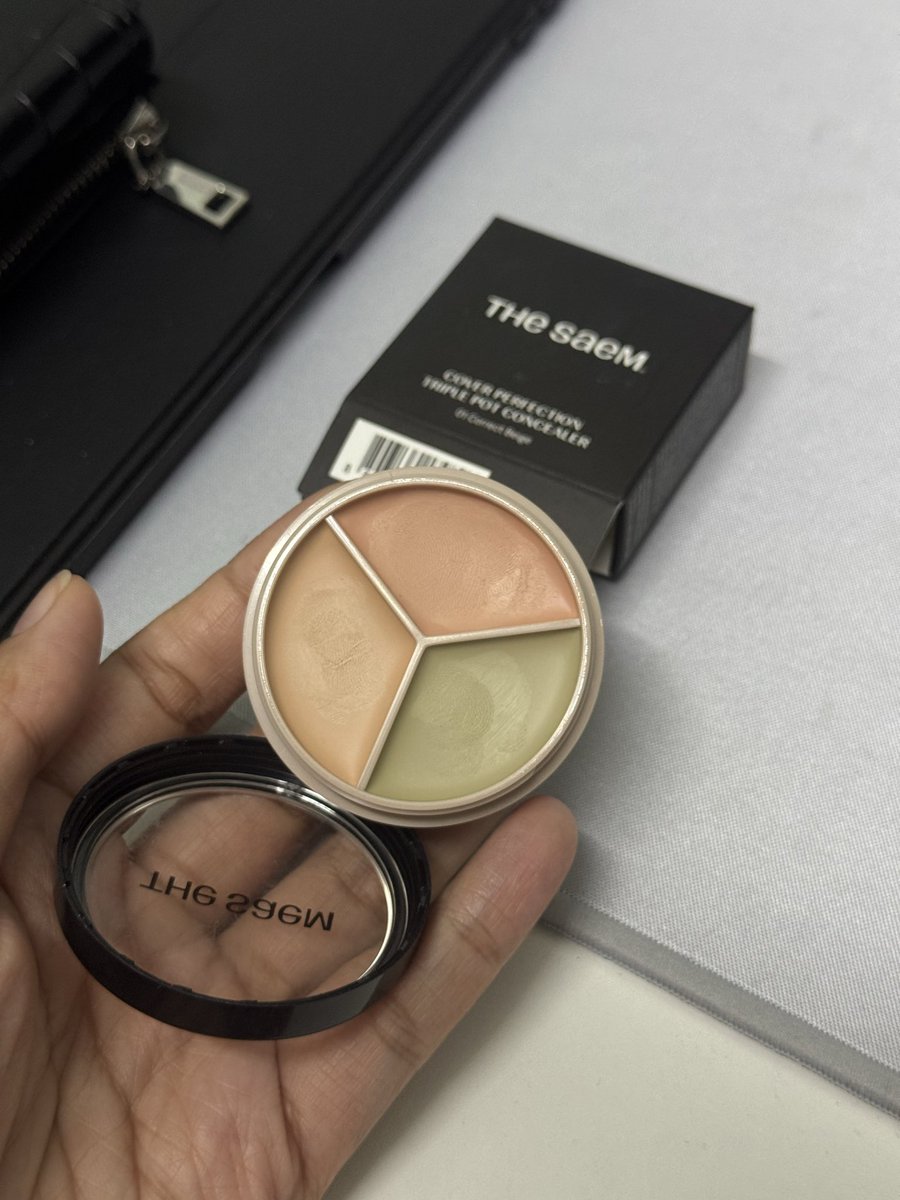 ppboobix's tweet photo. ส่งต่อ the saem คอเรคเตอร์3หลุม 01 
ลองใช้ครั้งเดียวค่ะ  170 รวมส่ง
ขอดูเพิ่มเติมได้ค้าบบ❤️
#ส่งต่อ #ส่งต่อสกินแคร์ #ส่งต่อคสอ #ส่งต่อคสอมือ2 #คสอมือสอง #ส่งต่อเครื่องสำอาง #เครื่องสำอางมือสอง  #ส่งต่อสกินแคร์มือสอง #คอลซีลเลอร์ https://t.co/t2wGJbJpGe