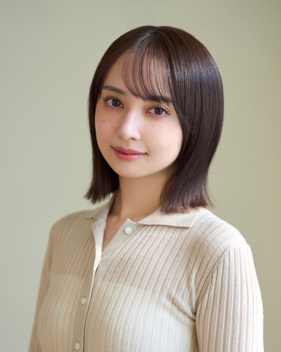 arisakomiya's tweet image. 宣材写真も新しくなりました！
気持ち新たに、髪の毛も思いきって切ってみました💇‍♀️

また、今後のお仕事のご依頼に関しましてはこちらのフォームよりお願いいたします。
komiya-arisa.net/mailform

今後とも小宮有紗をよろしくお願いいたします✨