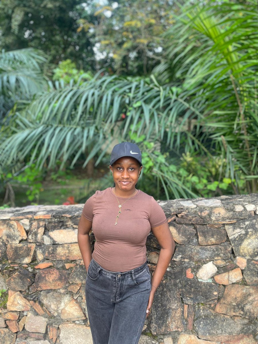 iamdera_hh's tweet image. Happy new month 🥳 
May this new month bring so much wins for us. 
A quick reminder that I&apos;m a uiux designer, I design mobile apps and website and I&apos;m available for uiux gigs and roles. 
If you are in need of a uiux designer, my DM is opened. 
Have a blessed month❤️.