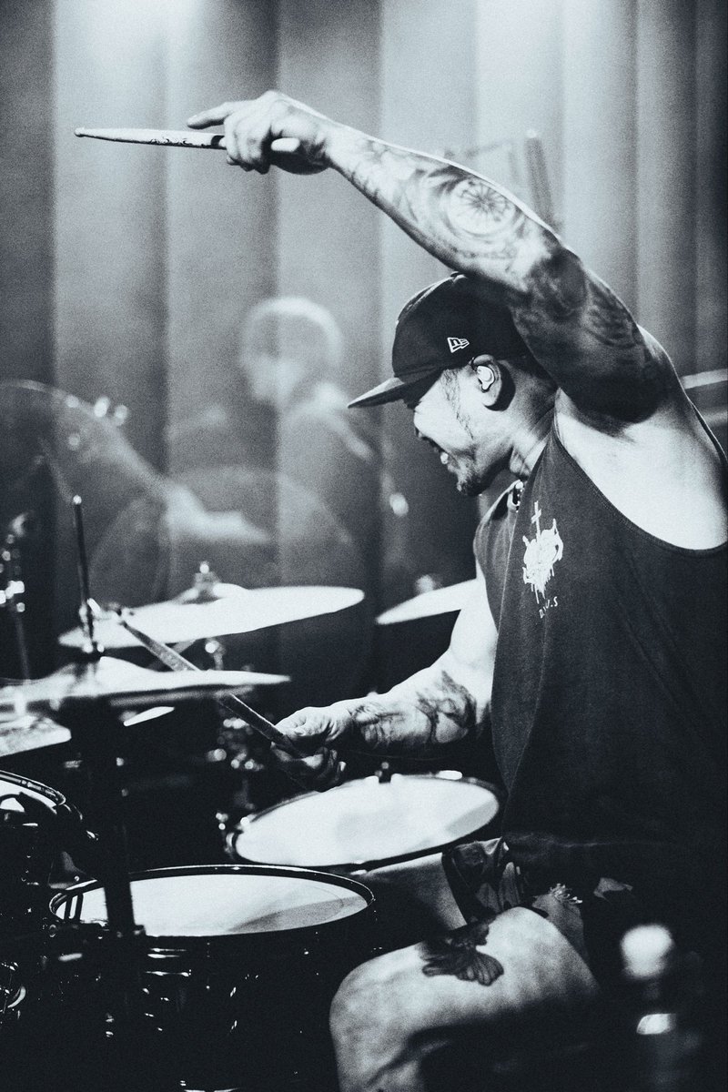 coldrain presents EU/UK HEADLINE TOUR 2025 OPTIMIZE at Amsterdam

Thank you ! You were all amazing!! 
Thank you for the most enjoyable time！

Thank you to coldrain and REVNOIR for performing live together!

感謝！！
#noisemaker
#coldrain
#revnoir 
#amsterdam 
#optimize