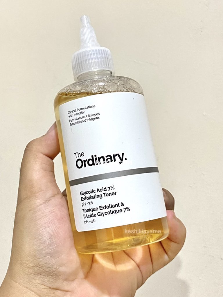 keshikiayame's tweet photo. The BEST skincare for your specific skin concerns

Aging 👉🏻 peptide, Vitamin C and retinol
Dry👉🏻 hyaluronic acid, ceramides
Rough skin👉🏻 urea and glycolic acid
Hyperpigmentation👉🏻 Vitamin C, Niacinamide, alpha arbutin https://t.co/0c0GOjC7UY
