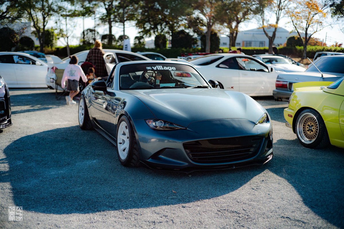 がーりー tweet media