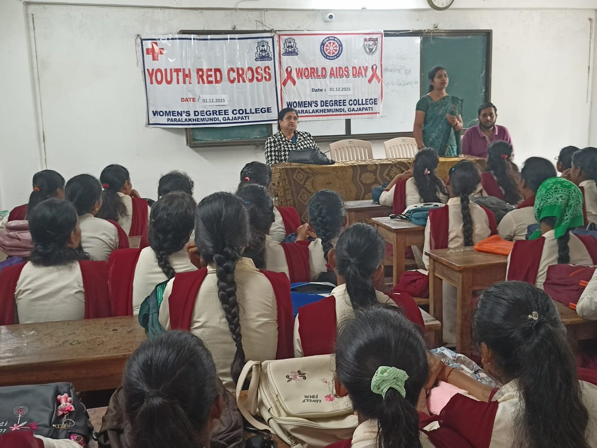 WDCGAJAPATI's tweet photo. World AIDS Day @DirDHEOdisha @amagauravamacollege https://t.co/rdgA3V5VU0