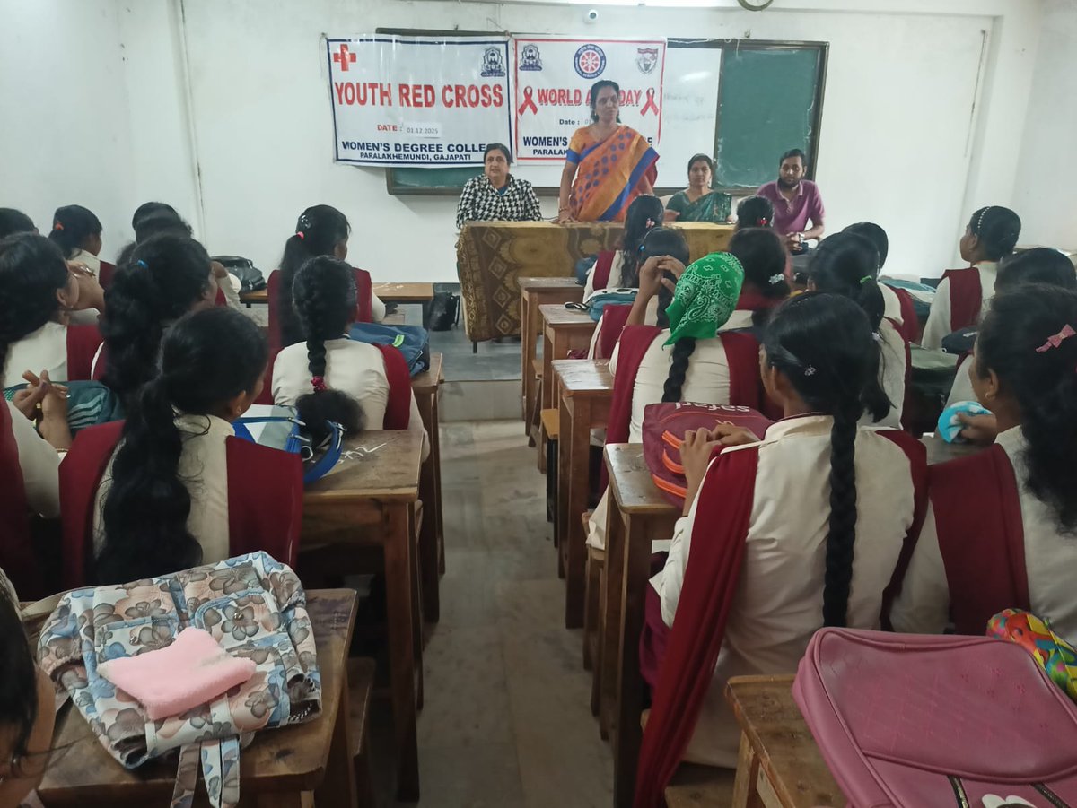 WDCGAJAPATI's tweet photo. World AIDS Day @DirDHEOdisha @amagauravamacollege https://t.co/rdgA3V5VU0