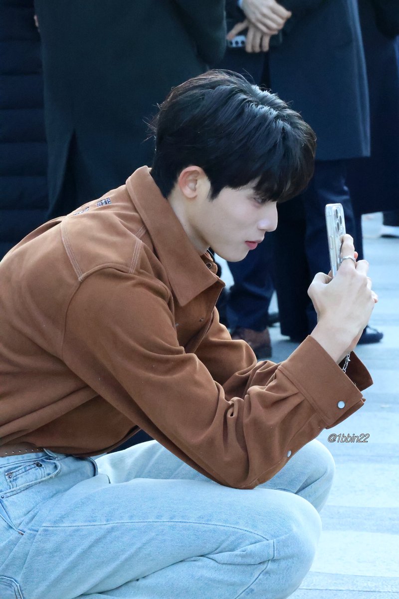 맹 tweet media