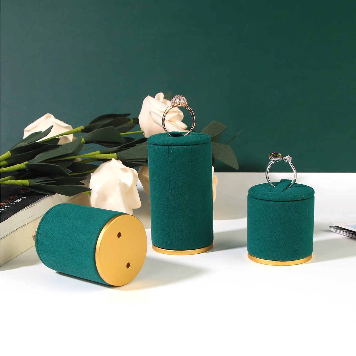 AmyCheu55740730's tweet image. Classical Cylinder Metal 3 Sizes Rings Jewelry Stand Fashion Rings Display Props🫦👣🦋
#ringdisplay #ringdisplaystand #metalringdisplay #fashionringdisplay #ringdisplayprop #ringsholder

alibaba.com/product-detail…