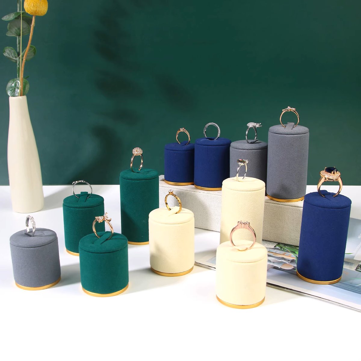AmyCheu55740730's tweet image. Classical Cylinder Metal 3 Sizes Rings Jewelry Stand Fashion Rings Display Props🫦👣🦋
#ringdisplay #ringdisplaystand #metalringdisplay #fashionringdisplay #ringdisplayprop #ringsholder

alibaba.com/product-detail…