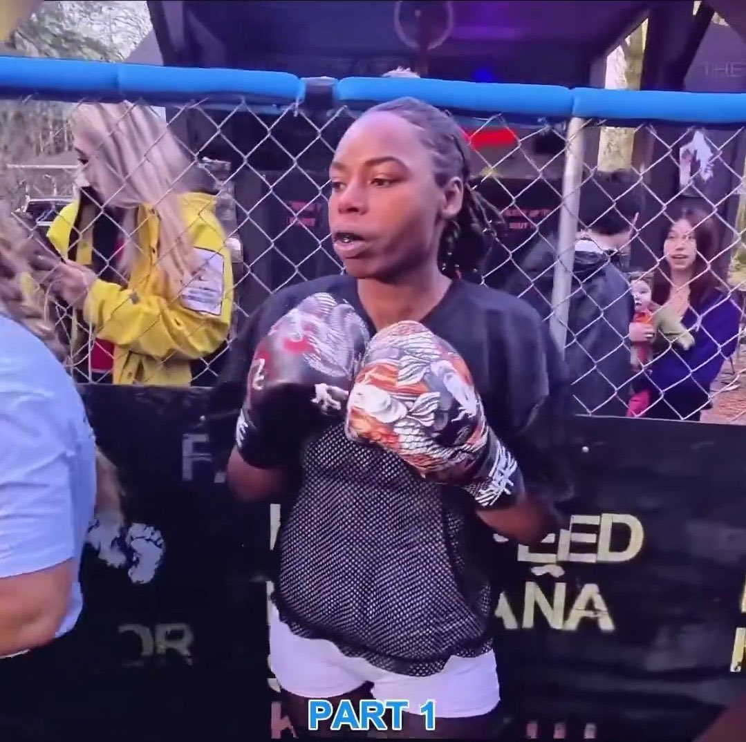 SimDi81's tweet image. She must be the most heartbroken person 😂😂💔