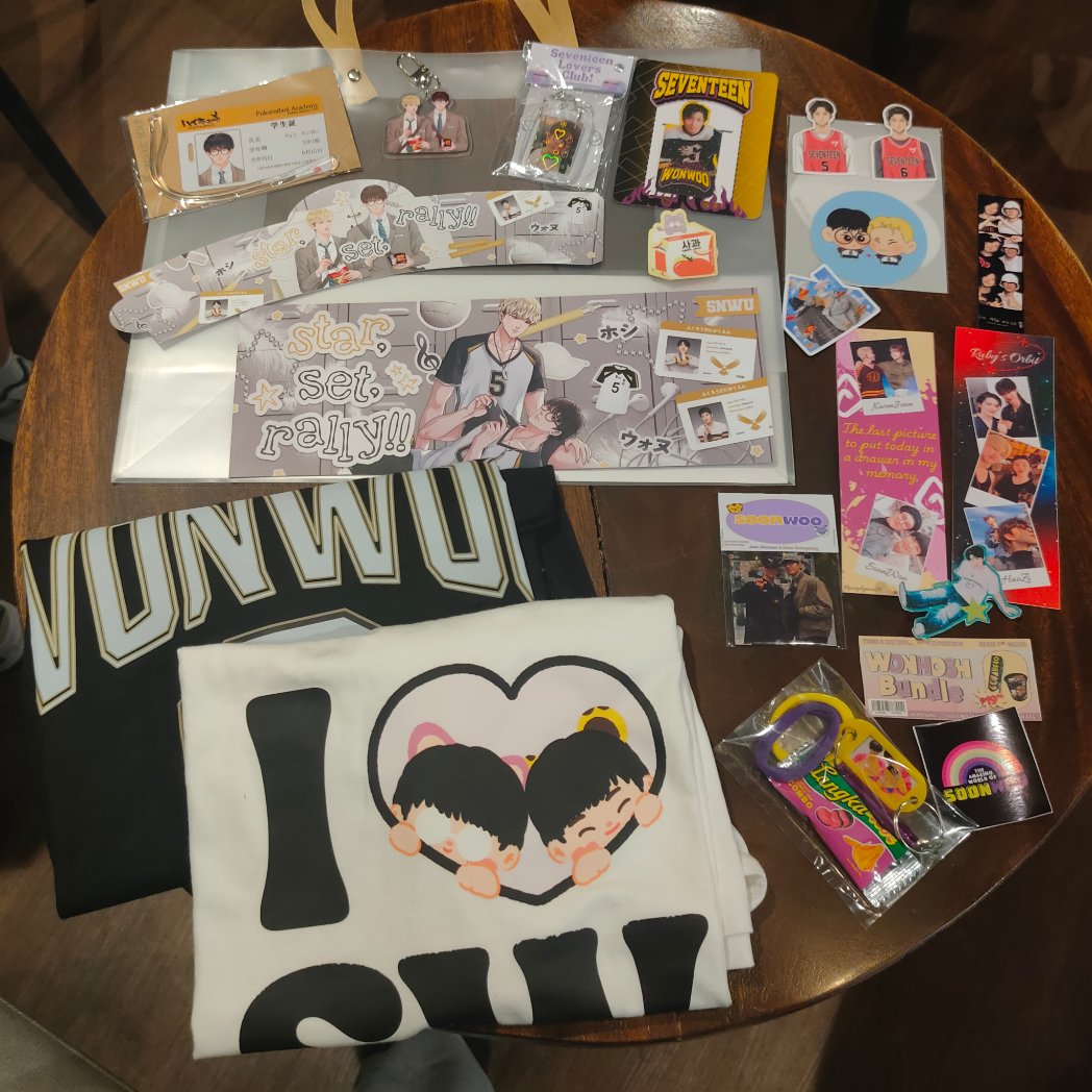 peonyevergarden's tweet photo. SVT x Haikyuu event? Why not :3 
Went to #StarSetRally CSE with @psycHOSHIs and really enjoyed it! 
Thank you po sa mga namigay din ng freebies and prizes. 
Congratulations @starsetrally 🥰 https://t.co/u4i1uJ9kLS