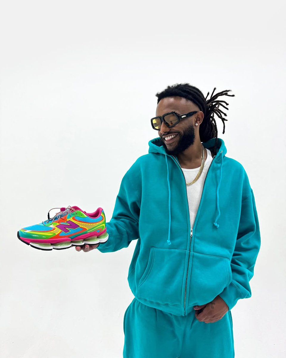 infinity_drip's tweet photo. Amine and New Balance delivered a phenomenal, feature the ABZORB segmented sole unit, sculpted midsole, toggle lace and an embroidered heel logo.

How are you styling them?

Copp via +256701392570.
.
.
#INFINITYDRIP #WeAreInfinity #WeAreUnlimited https://t.co/nxlAvKKqk7