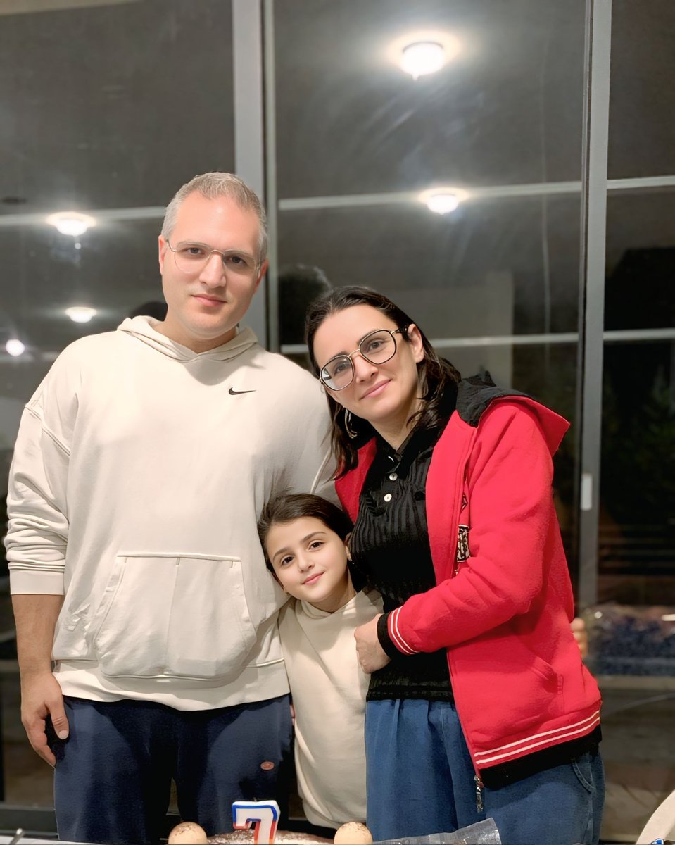 MhammadSljmen's tweet photo. Family is everything ❤️ 7 years with the most precious thing in our world ❤️ https://t.co/Mo8gtlUIPJ