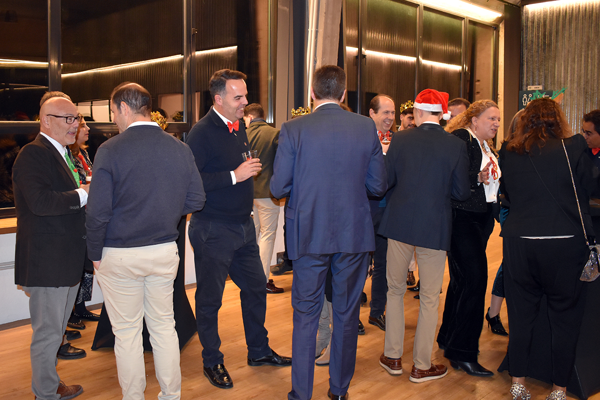 Ingenieros de Teleco tweet media