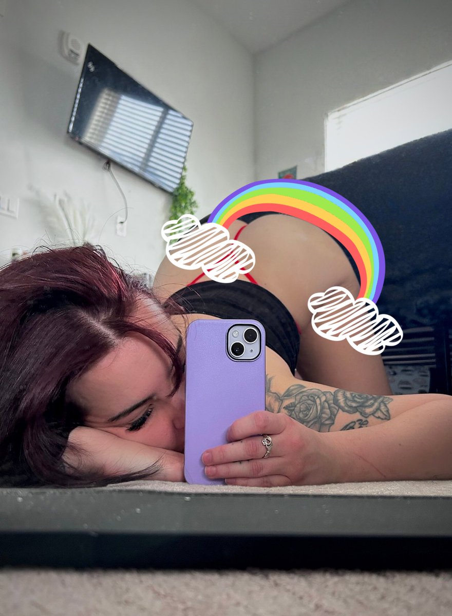 brenda_lainee's tweet photo. Regarde en Com 🍓🥶💜💥❤ https://t.co/EGIy82w2G5